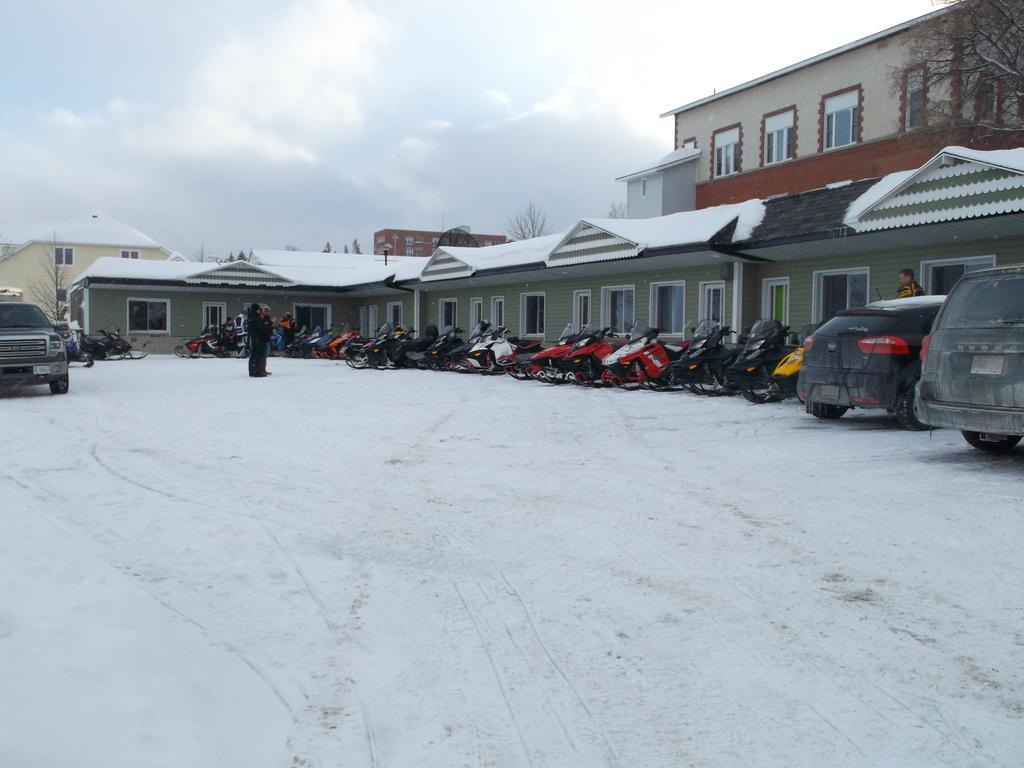 Haileybury Beach Motel מראה חיצוני תמונה